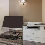 Candlewood Suites Cleveland North Olmsted 